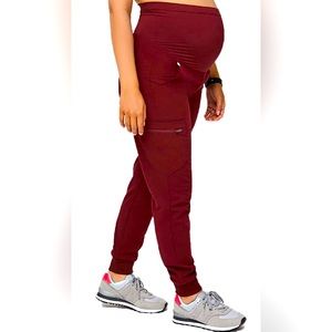 Figs maternity scrub bottoms - NEVER worn